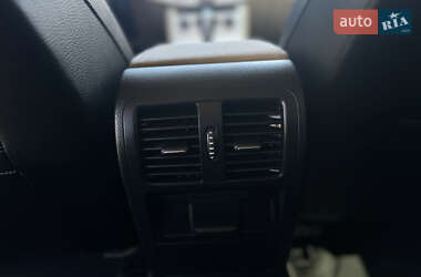 Купе Volkswagen CC / Passat CC 2014 в 