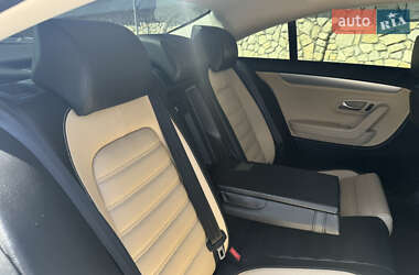 Купе Volkswagen CC / Passat CC 2014 в 