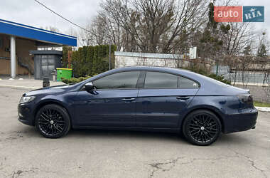 Купе Volkswagen CC / Passat CC 2013 в 