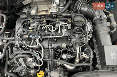 Купе Volkswagen CC / Passat CC 2013 в 