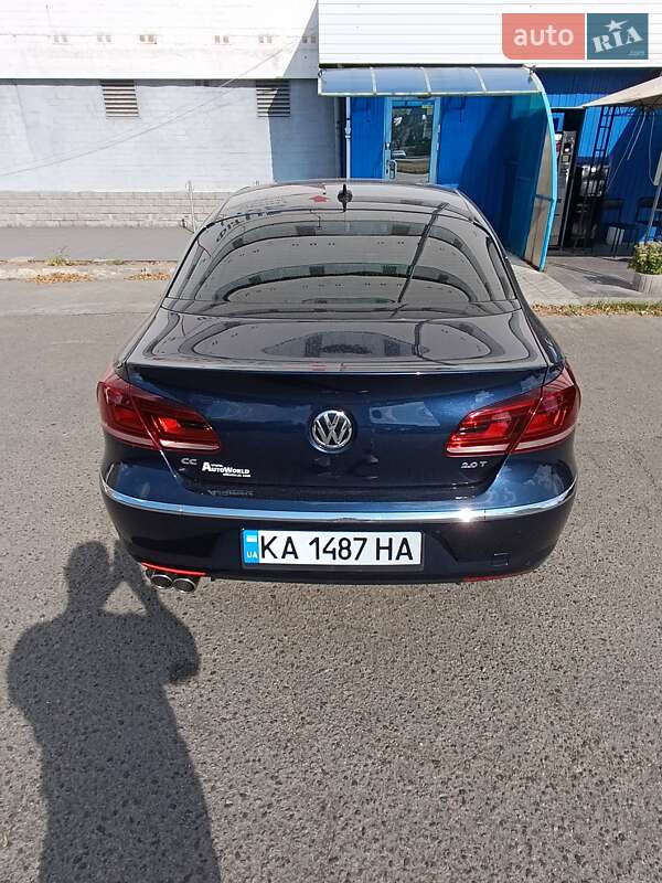 Купе Volkswagen CC / Passat CC 2012 в Киеве