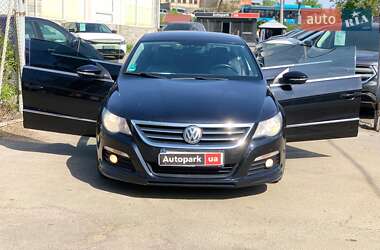 Купе Volkswagen CC / Passat CC 2011 в 