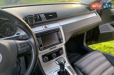 Купе Volkswagen CC / Passat CC 2010 в 