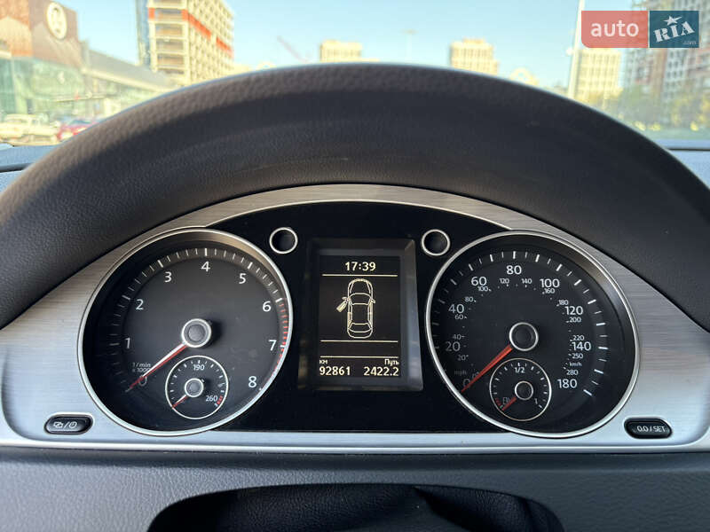 Купе Volkswagen CC / Passat CC 2014 в Киеве