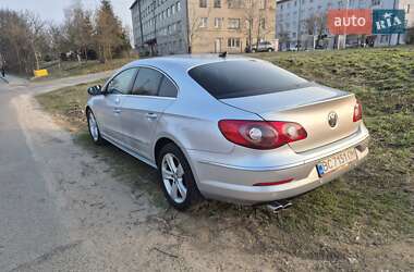 Купе Volkswagen CC / Passat CC 2009 в 