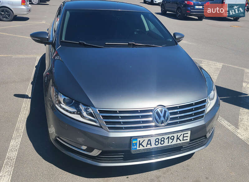 Купе Volkswagen CC / Passat CC 2016 в Киеве