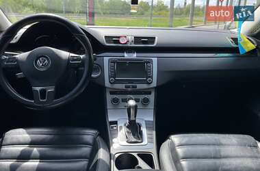 Купе Volkswagen CC / Passat CC 2014 в 