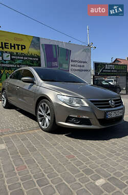 Купе Volkswagen CC / Passat CC 2010 в 