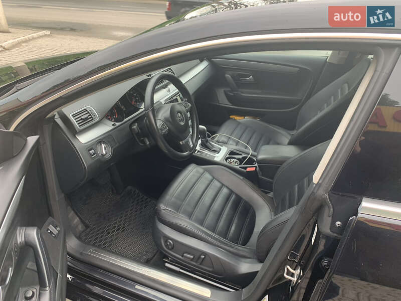 Купе Volkswagen CC / Passat CC 2014 в Львове