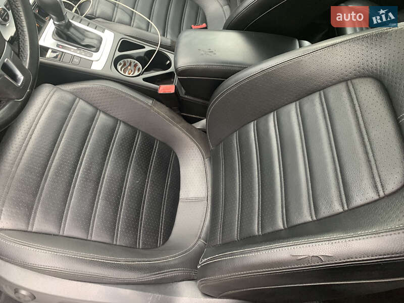 Купе Volkswagen CC / Passat CC 2014 в Львове