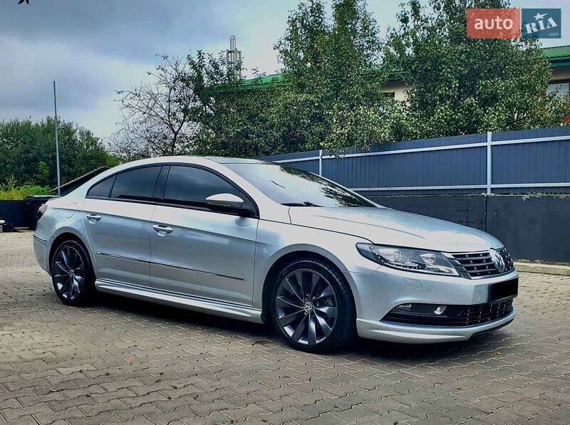 Купе Volkswagen CC / Passat CC 2013 в 