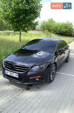 Купе Volkswagen CC / Passat CC 2011 в 