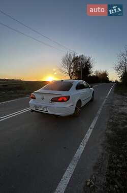 Купе Volkswagen CC / Passat CC 2013 в 