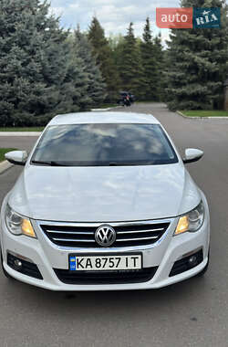 Купе Volkswagen CC / Passat CC 2011 в 