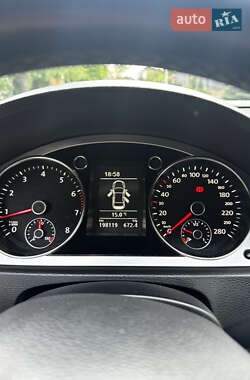 Купе Volkswagen CC / Passat CC 2011 в 