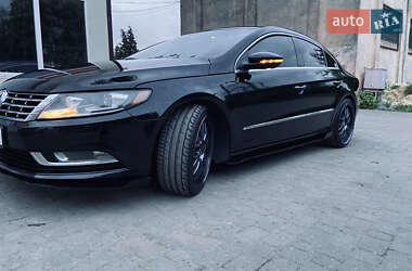 Купе Volkswagen CC / Passat CC 2012 в 