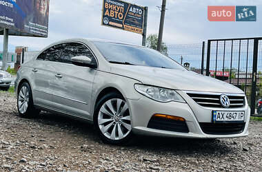 Купе Volkswagen CC / Passat CC 2010 в 