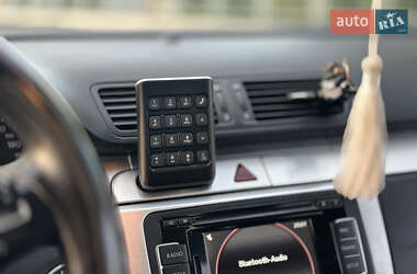 Купе Volkswagen CC / Passat CC 2009 в 