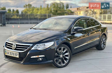 Купе Volkswagen CC / Passat CC 2009 в 