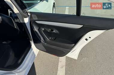 Купе Volkswagen CC / Passat CC 2013 в 