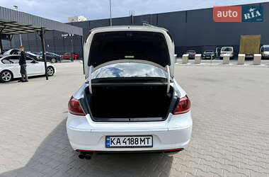 Купе Volkswagen CC / Passat CC 2013 в 