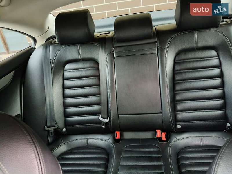Купе Volkswagen CC / Passat CC 2015 в Хмельницком