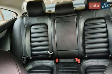 Купе Volkswagen CC / Passat CC 2015 в 