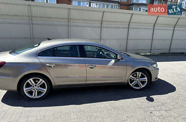 Купе Volkswagen CC / Passat CC 2012 в 