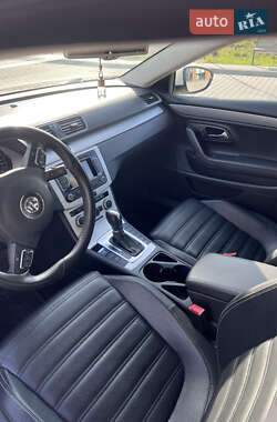 Купе Volkswagen CC / Passat CC 2013 в 