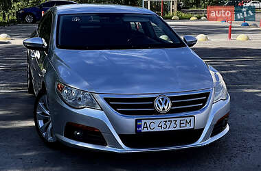 Купе Volkswagen CC / Passat CC 2010 в 