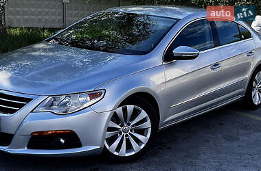 Купе Volkswagen CC / Passat CC 2010 в 