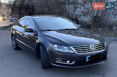 Купе Volkswagen CC / Passat CC 2014 в 