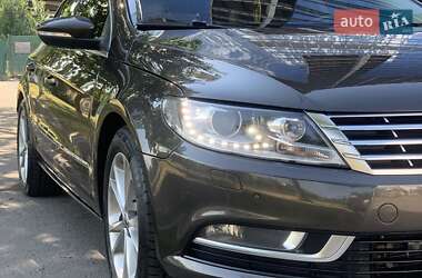 Купе Volkswagen CC / Passat CC 2012 в Києві