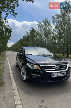 Купе Volkswagen CC / Passat CC 2010 в Дніпрі