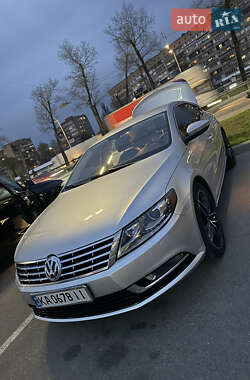 Купе Volkswagen CC / Passat CC 2013 в Києві