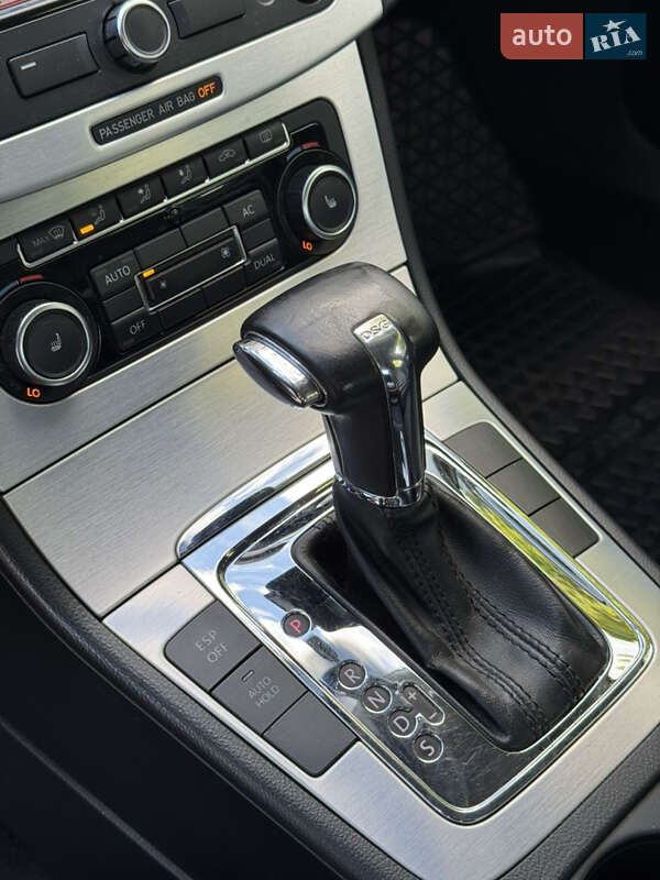 Купе Volkswagen CC / Passat CC 2010 в Конотопе
