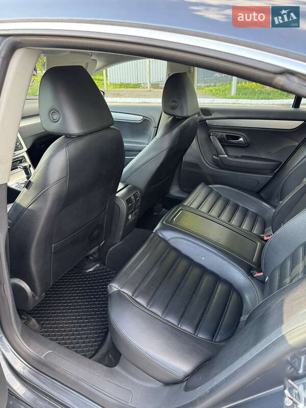 Купе Volkswagen CC / Passat CC 2010 в Конотопе