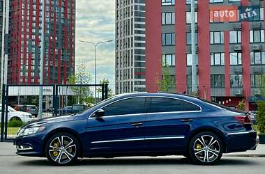 Купе Volkswagen CC / Passat CC 2012 в 