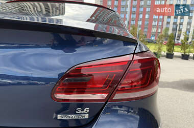Купе Volkswagen CC / Passat CC 2012 в 
