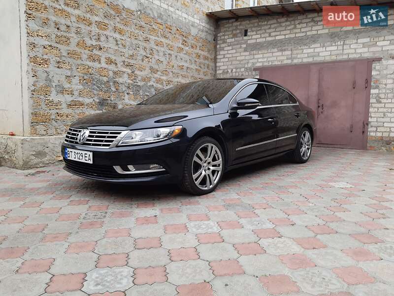 Купе Volkswagen CC / Passat CC 2012 в Херсоне