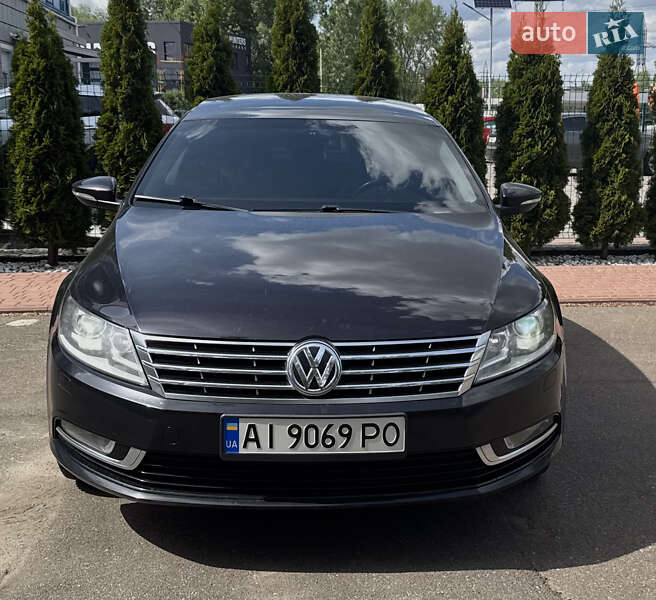 Купе Volkswagen CC / Passat CC 2012 в Киеве