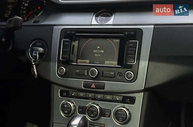 Купе Volkswagen CC / Passat CC 2012 в 