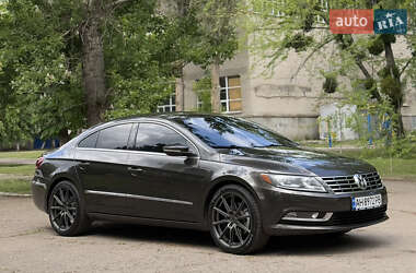 Купе Volkswagen CC / Passat CC 2013 в Славянске