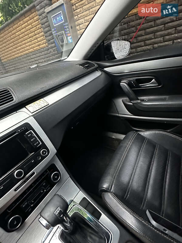 Купе Volkswagen CC / Passat CC 2010 в Тячеве