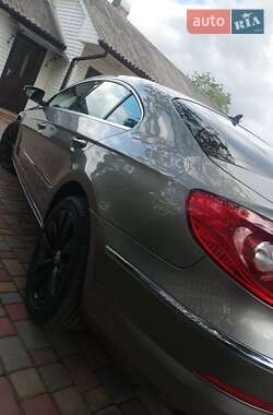 Купе Volkswagen CC / Passat CC 2009 в 