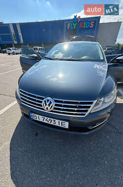 Купе Volkswagen CC / Passat CC 2013 в 
