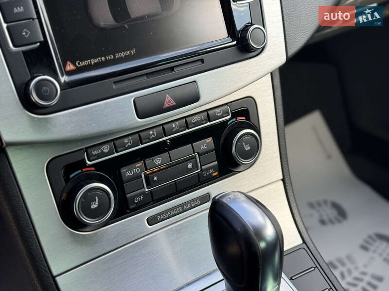 Купе Volkswagen CC / Passat CC 2012 в Хмельницком