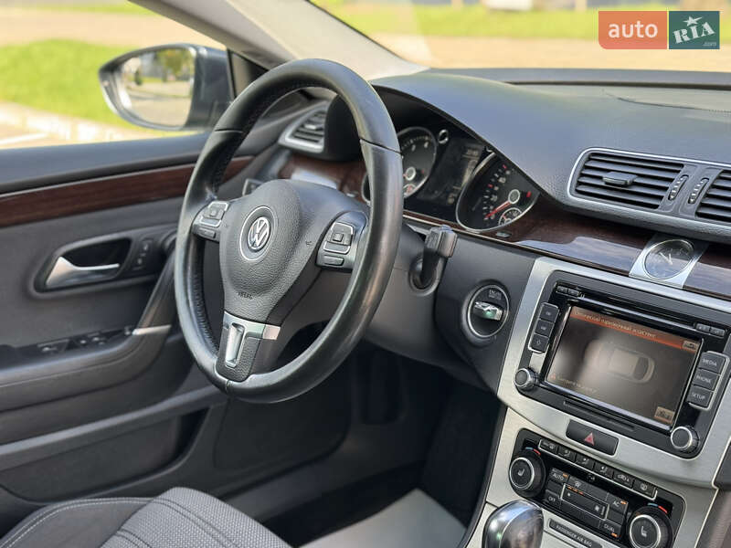 Купе Volkswagen CC / Passat CC 2012 в Хмельницком