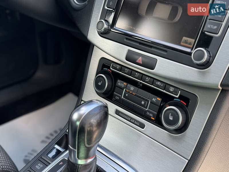 Купе Volkswagen CC / Passat CC 2012 в Хмельницком