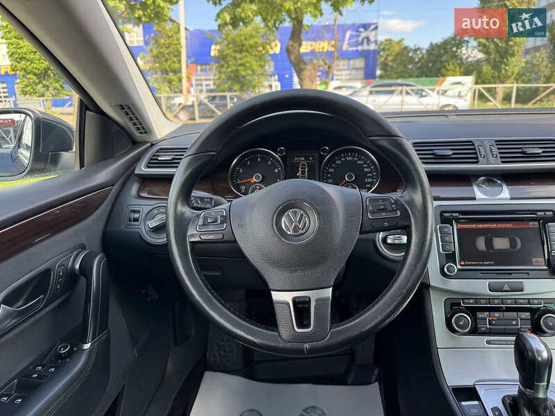 Купе Volkswagen CC / Passat CC 2012 в Хмельницком